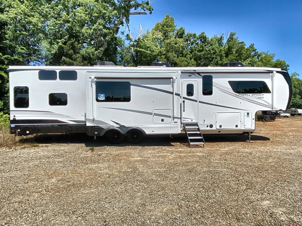 2026 Jayco North Point 395DSDB, Photos photo 10