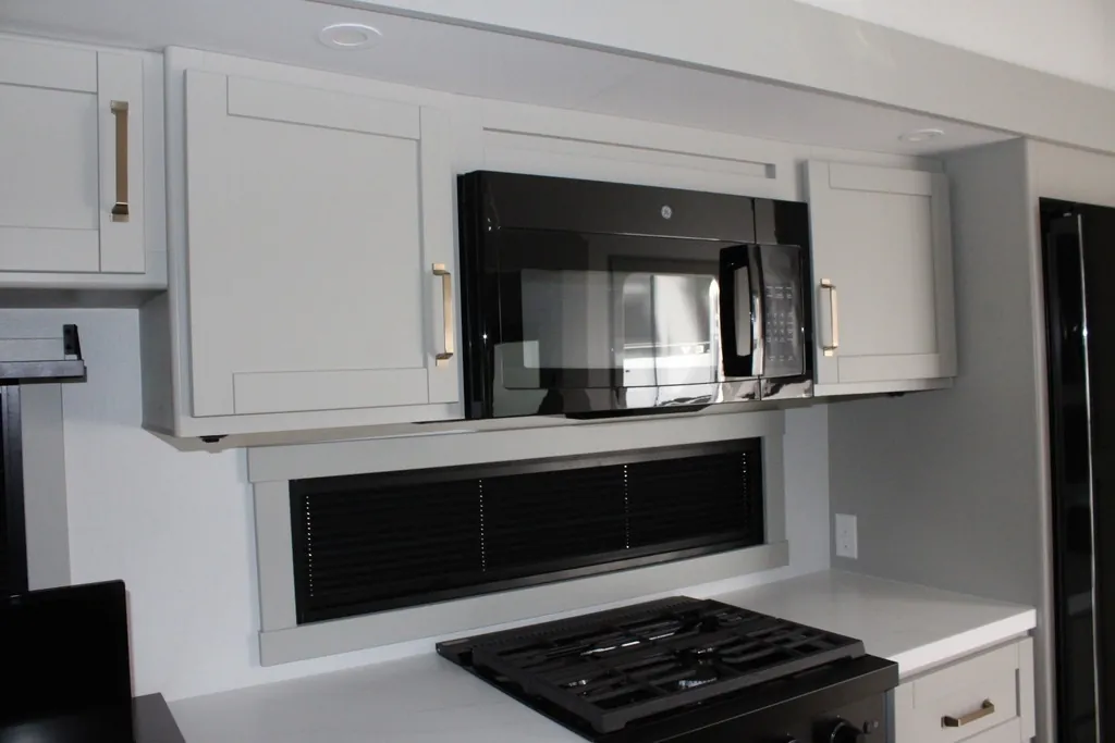 2026 Brinkley Model Z 3515, Photos photo 19