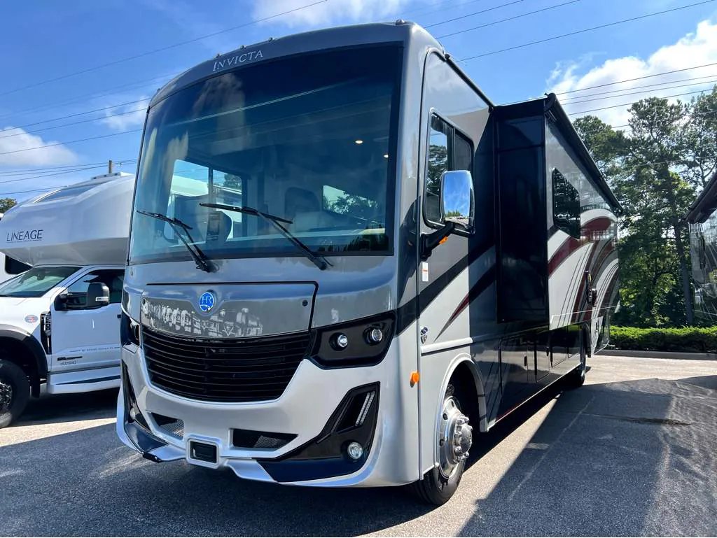 2024 Holiday Rambler Invicta 36Y - Photo 3