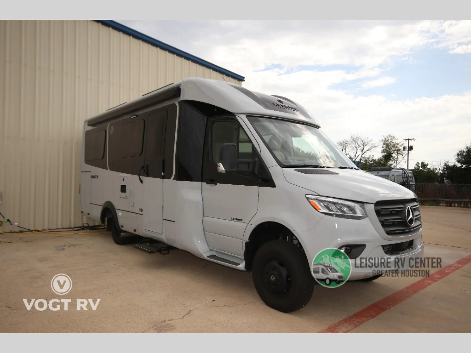 2026 Leisure Travel Unity TBX - Photo 2