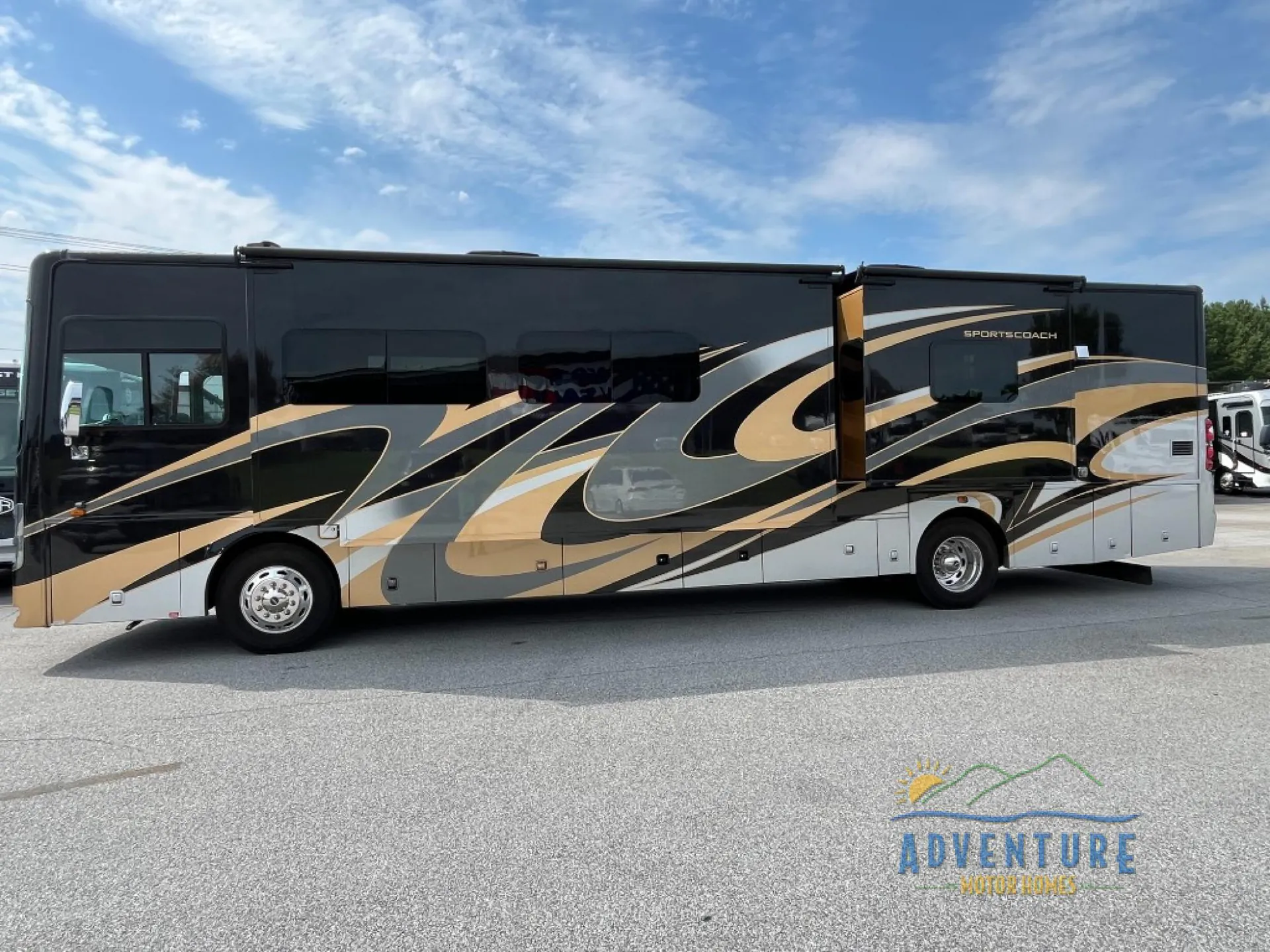 2019 Coachmen Sportscoach RD 404RB - Photo 2