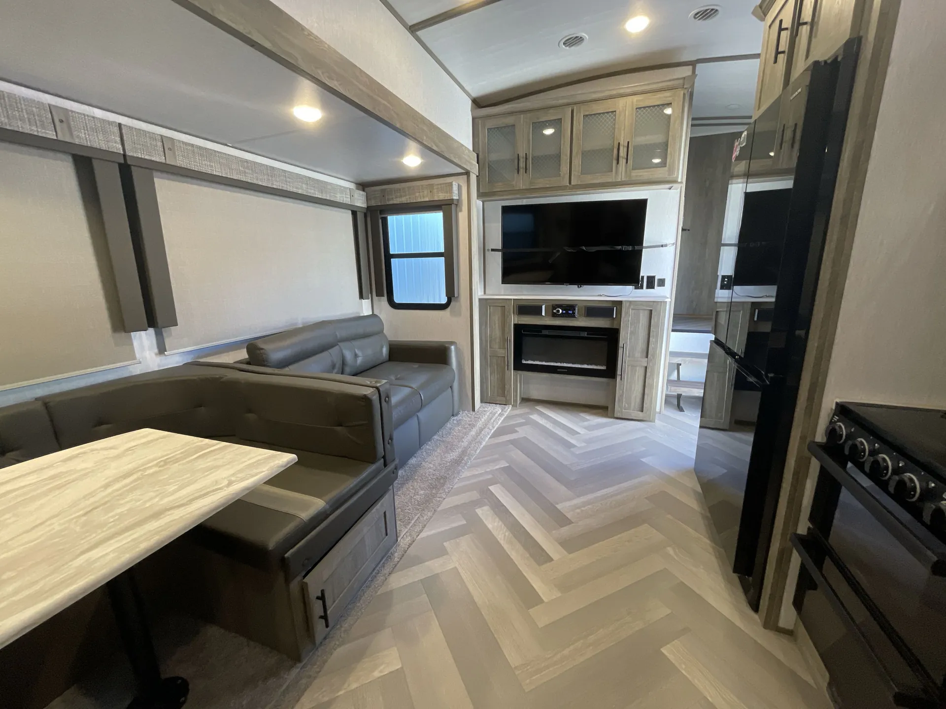 2022 Forest River Salem Hemisphere 356QB — living area main