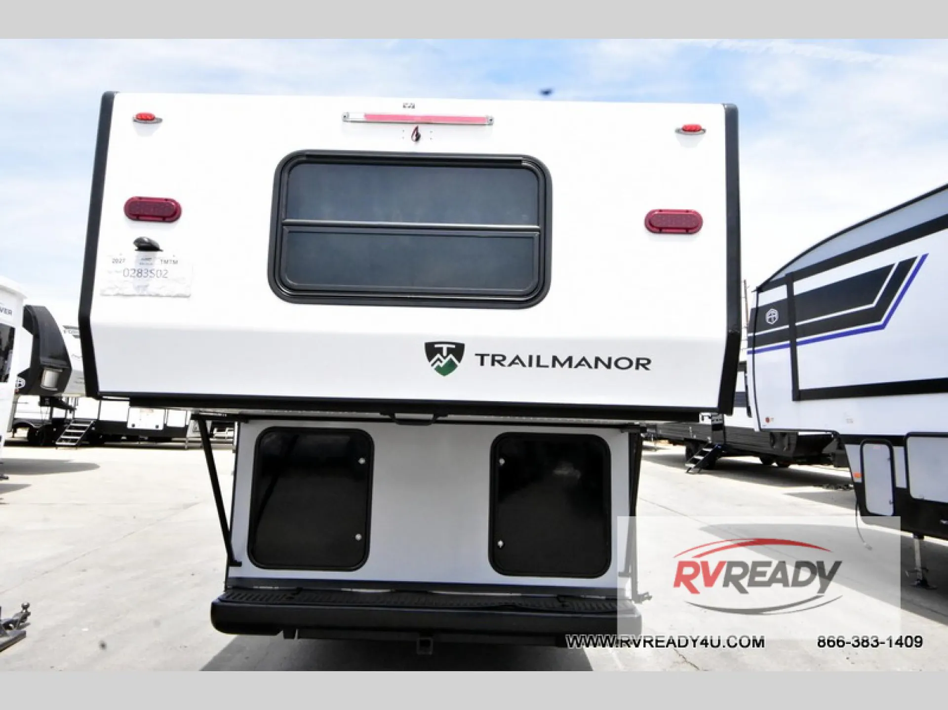 2027 TrailManor 2720 Series 2720QB - Photo 4