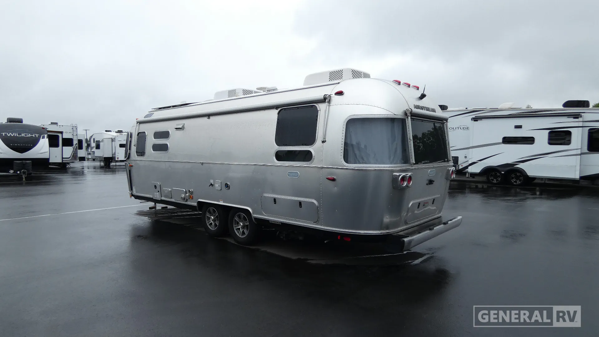 2023 Airstream Pottery Barn 28RB - Photo 4