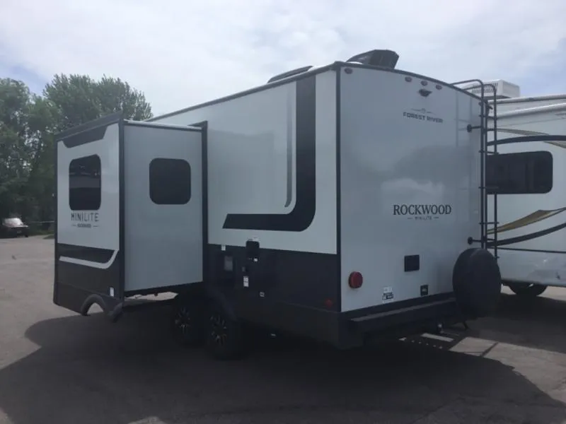 2026 Forest River Rockwood Mini Lite 2205S - Photo 4