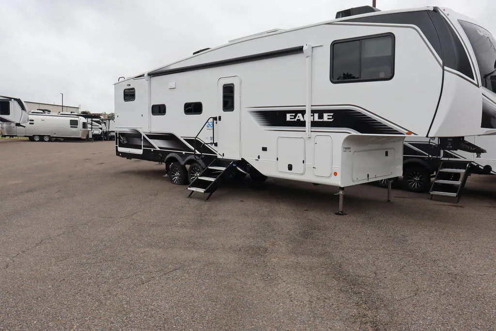 2026 Jayco Eagle HT Fifth Wheels 31QCD - Photo 3
