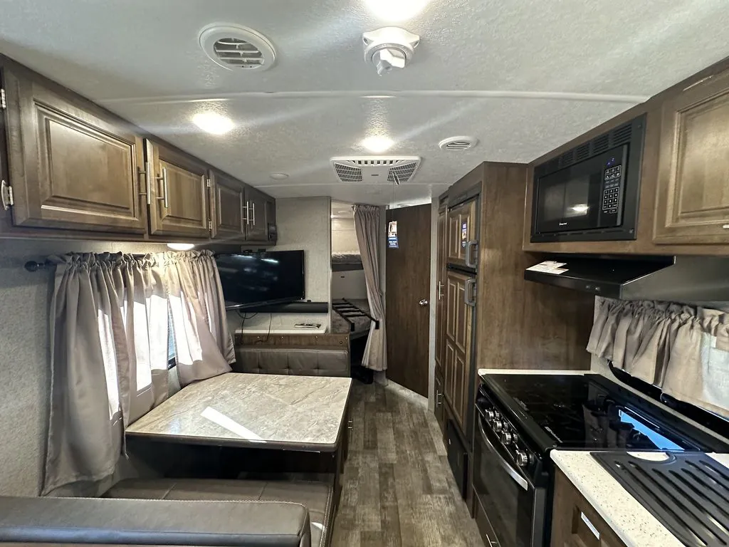 2020 Forest River Rockwood 2508 — Photo 7