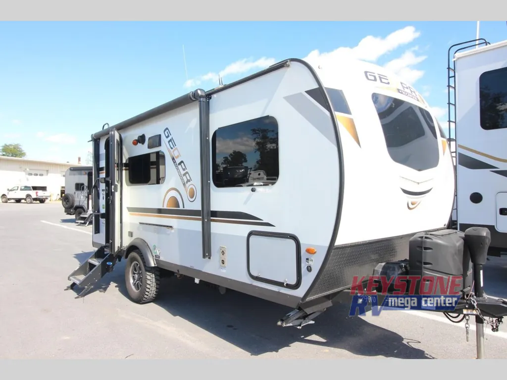 2021 Forest River Rockwood Geo Pro 19FBS, Photos photo 2