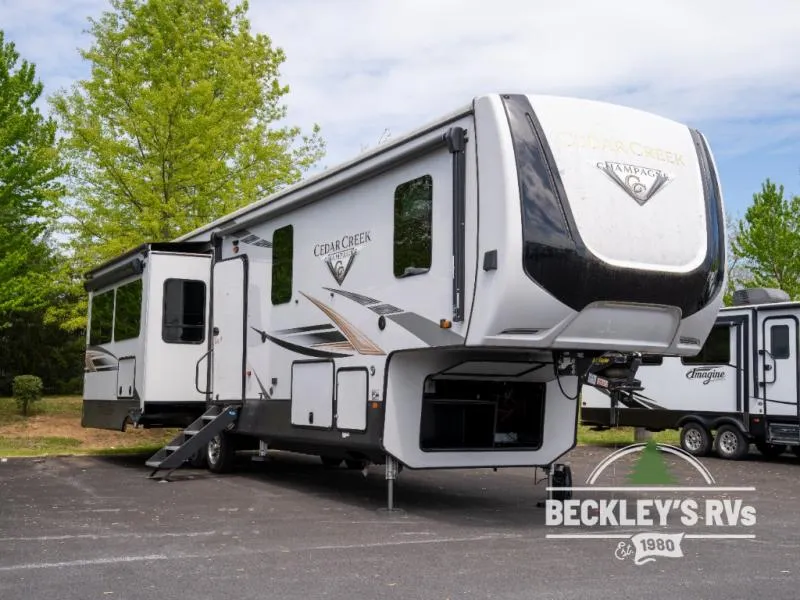 2022 Forest River Cedar Creek Champagne Edition 38EL - Photo 2