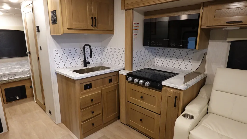 2026 NeXus RV Viper 29V, Photos photo 17