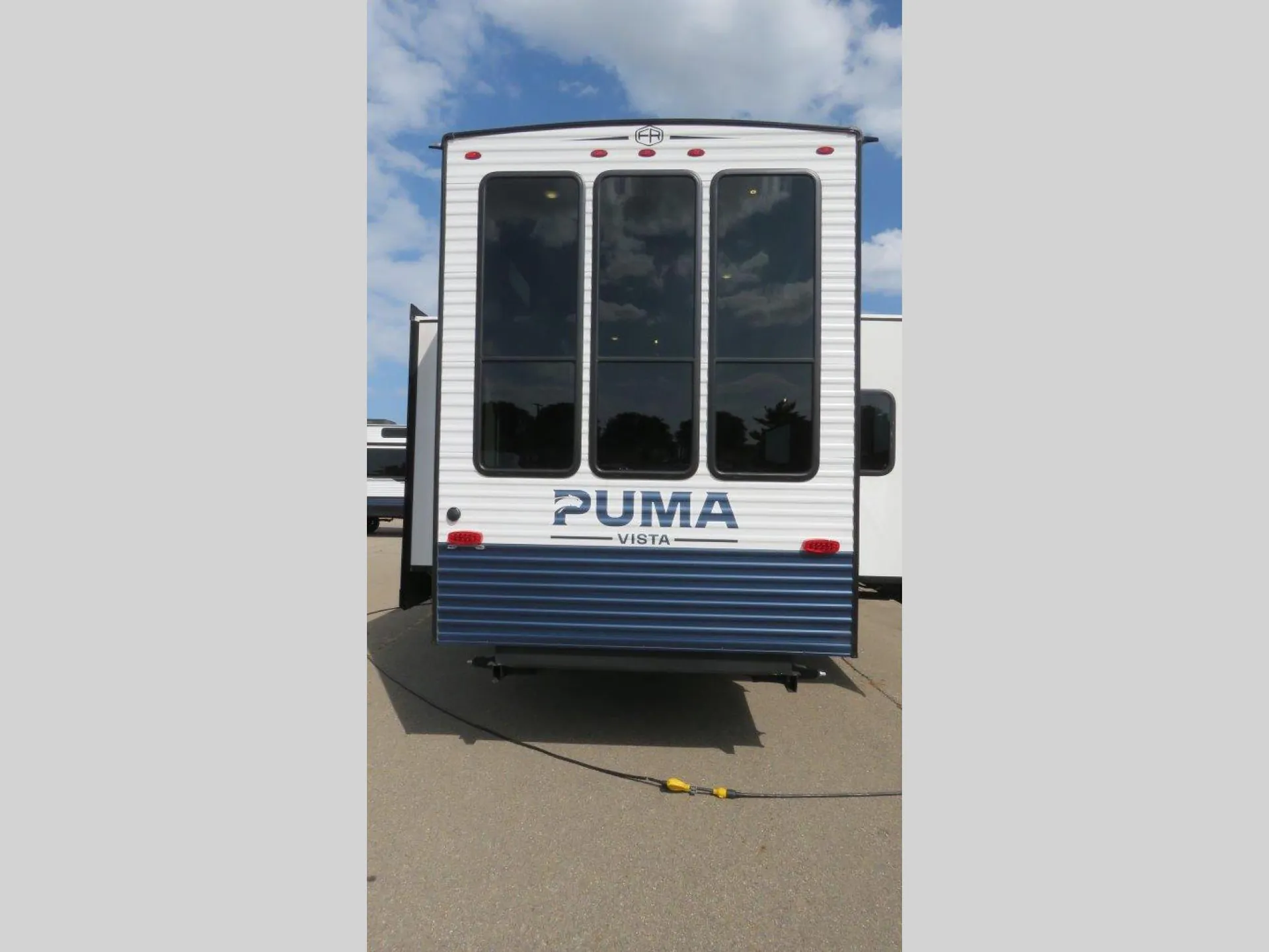 2026 Forest River Puma Vista 401RLFT — Photo 6