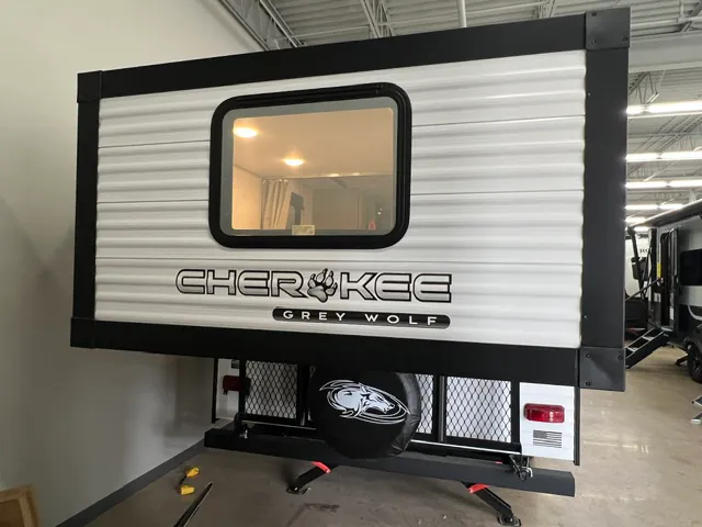 2026 Forest River Cherokee Grey Wolf 19SM, Photos photo 6