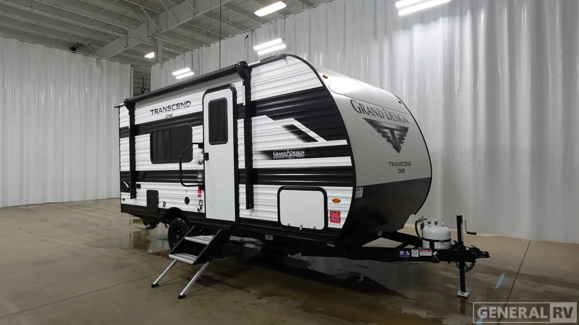 2026 Grand Design Transcend One 151RB - Photo 2