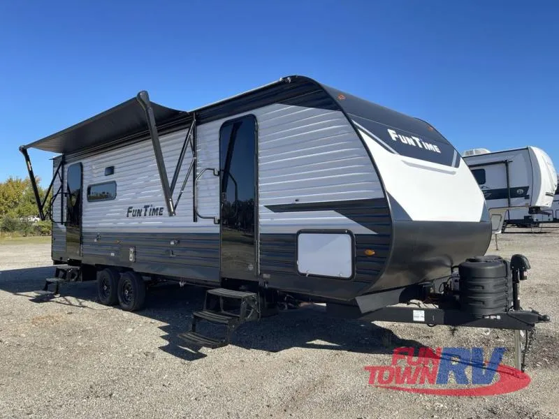 2026 CrossRoads RV Fun Time 265RL - Main photo