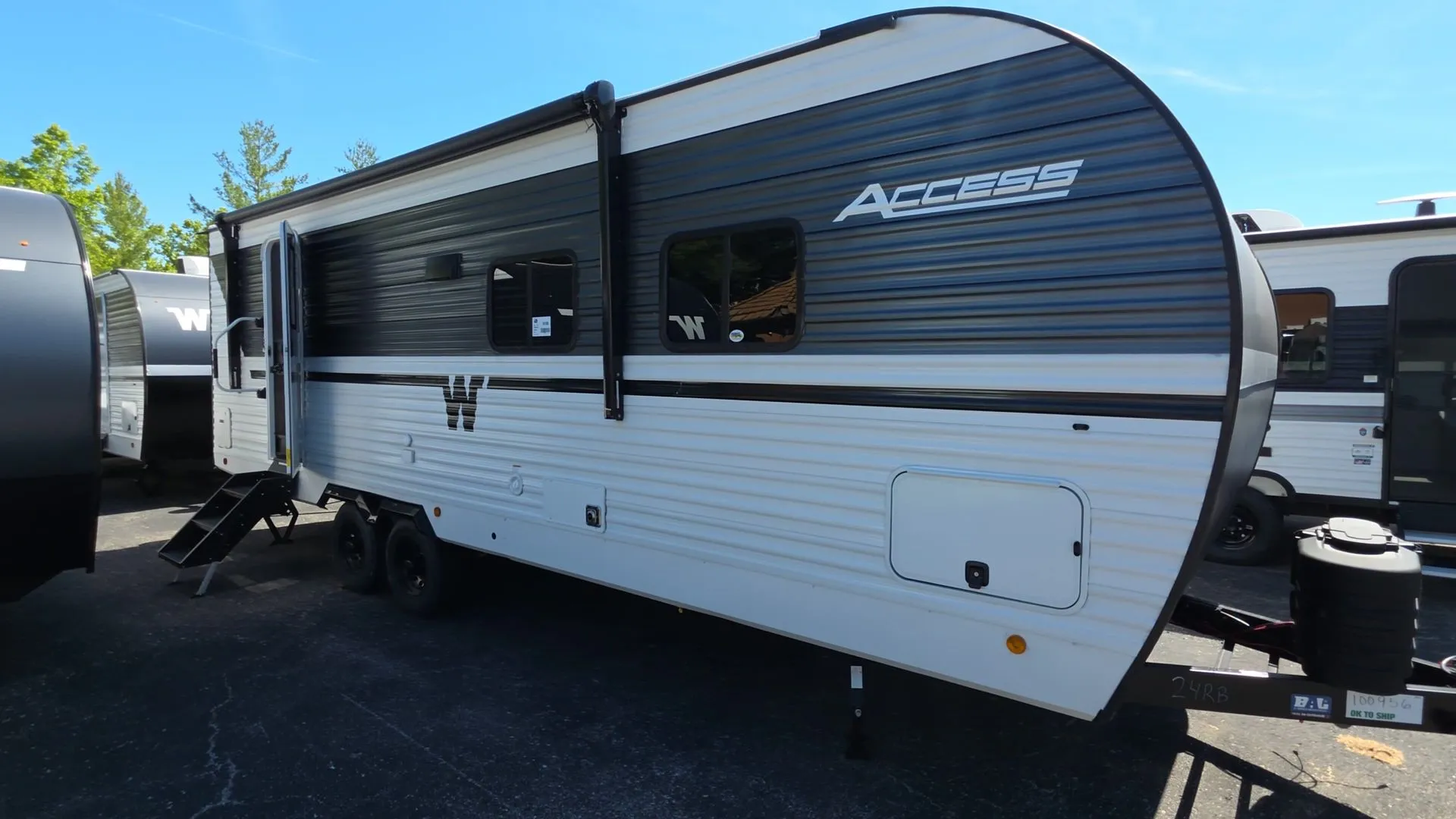 2026 Winnebago Access 24RB - Photo 3