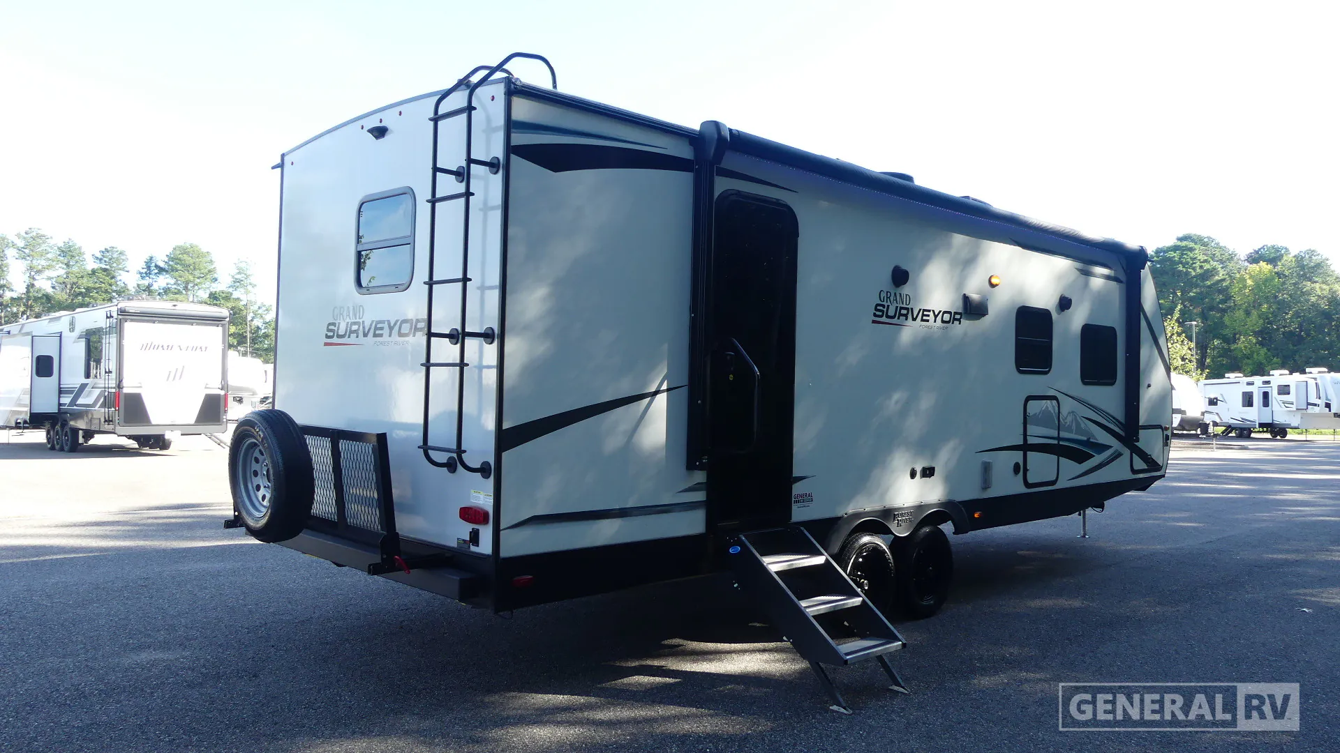 2023 Forest River Grand Surveyor 267RBSS — Photo 7