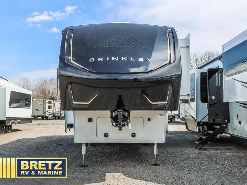 2026 Brinkley Model Z 2900 - Photo 3