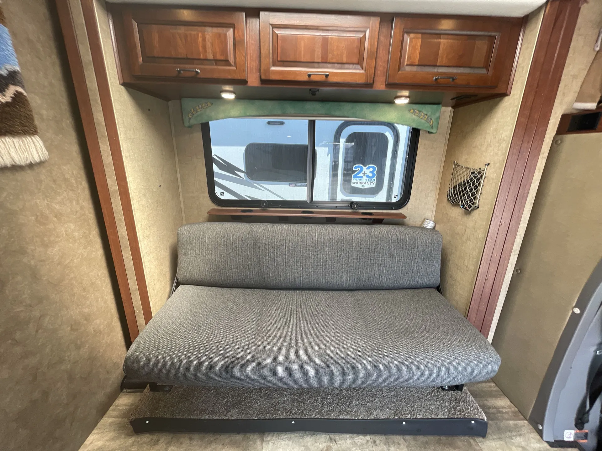 2016 Forest River Sunseeker MBS 2400R — living area main