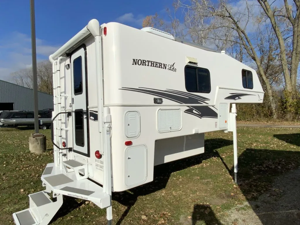 2026 Northern Lite Sportsman Edition 8-11EX SP WB - Photo 3