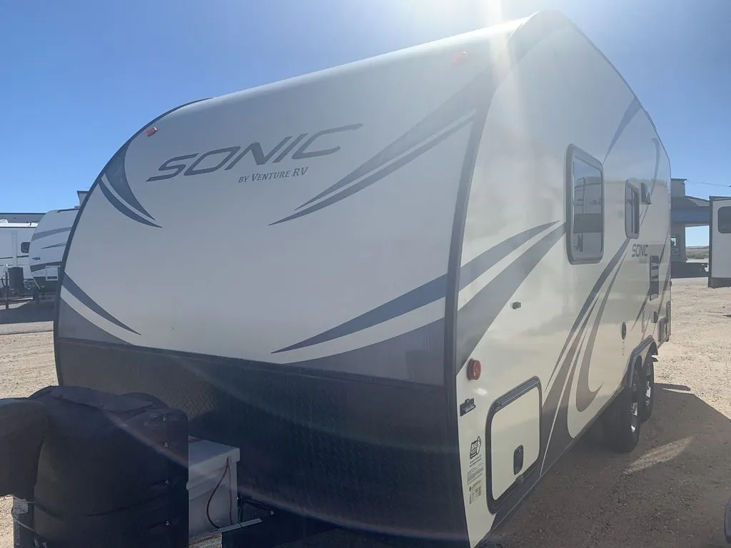 2018 Venture RV Sonic SN190VRB - Photo 4