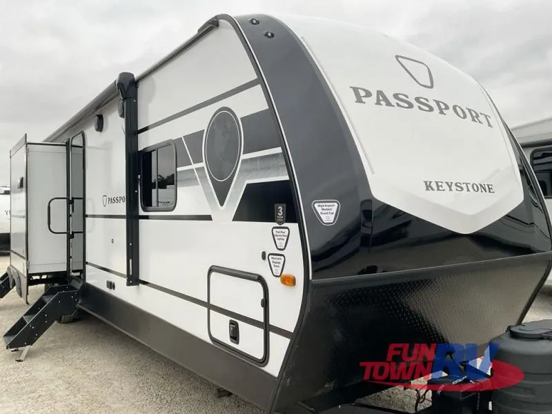 2026 Keystone Passport 3300BK - Photo 3