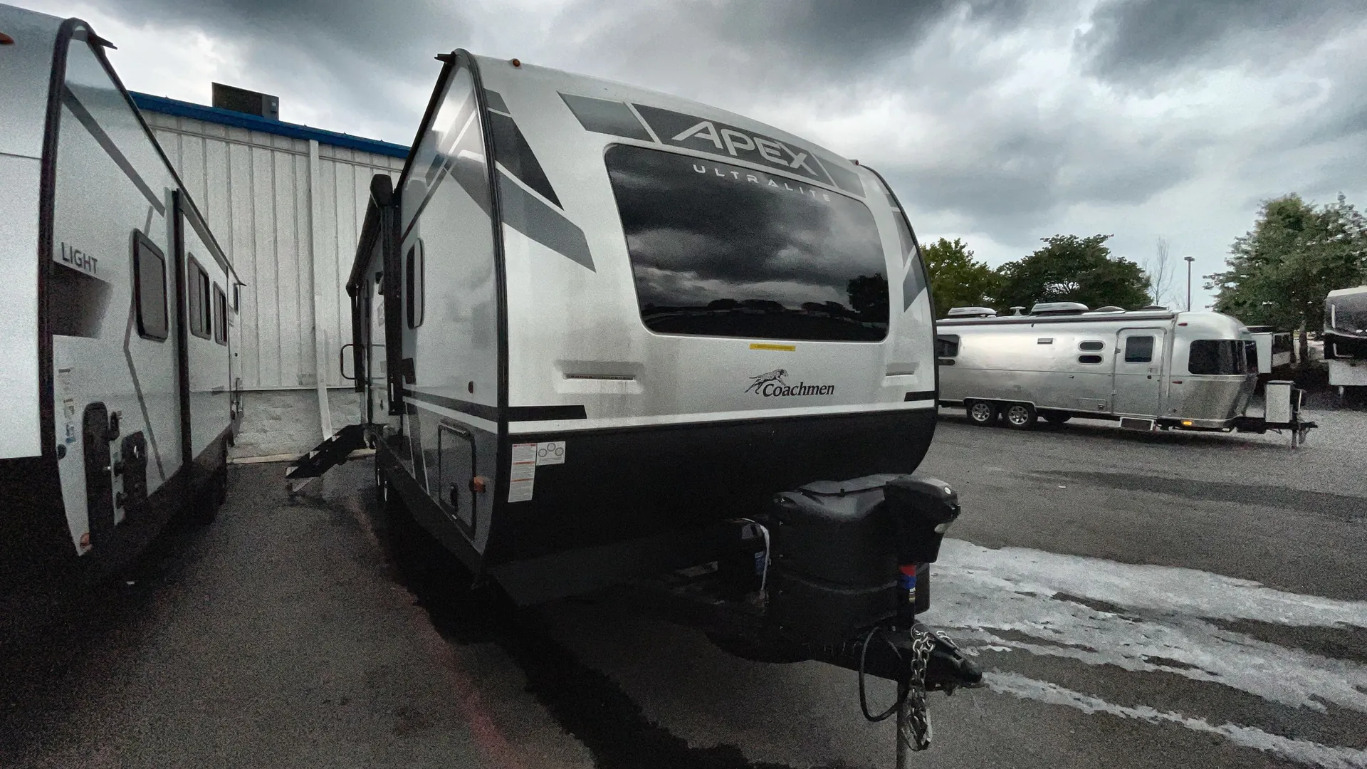 2023 Coachmen Apex 265RBSS - Photo 2