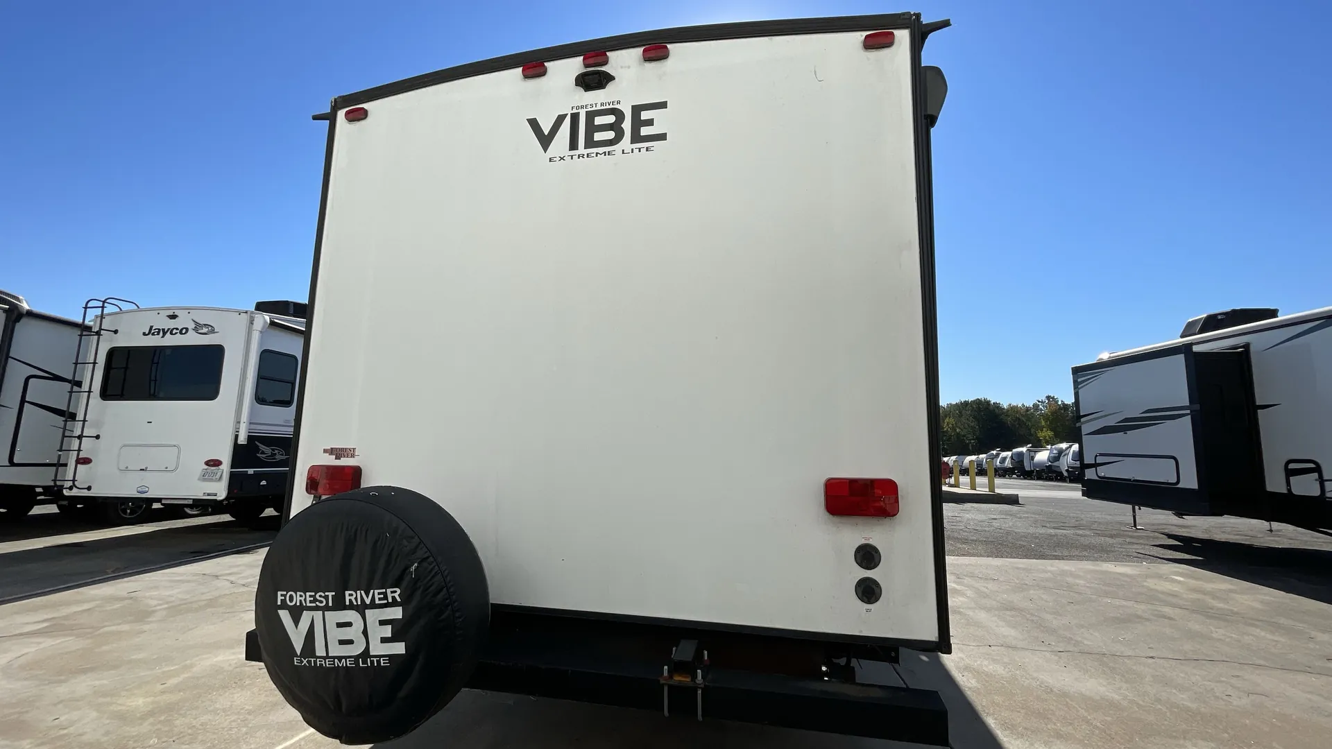 2018 Forest River Vibe Extreme Lite 261BHS — backside