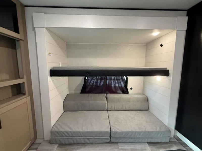 2026 Jayco Jay Flight SLX 321BDS, Photos photo 31