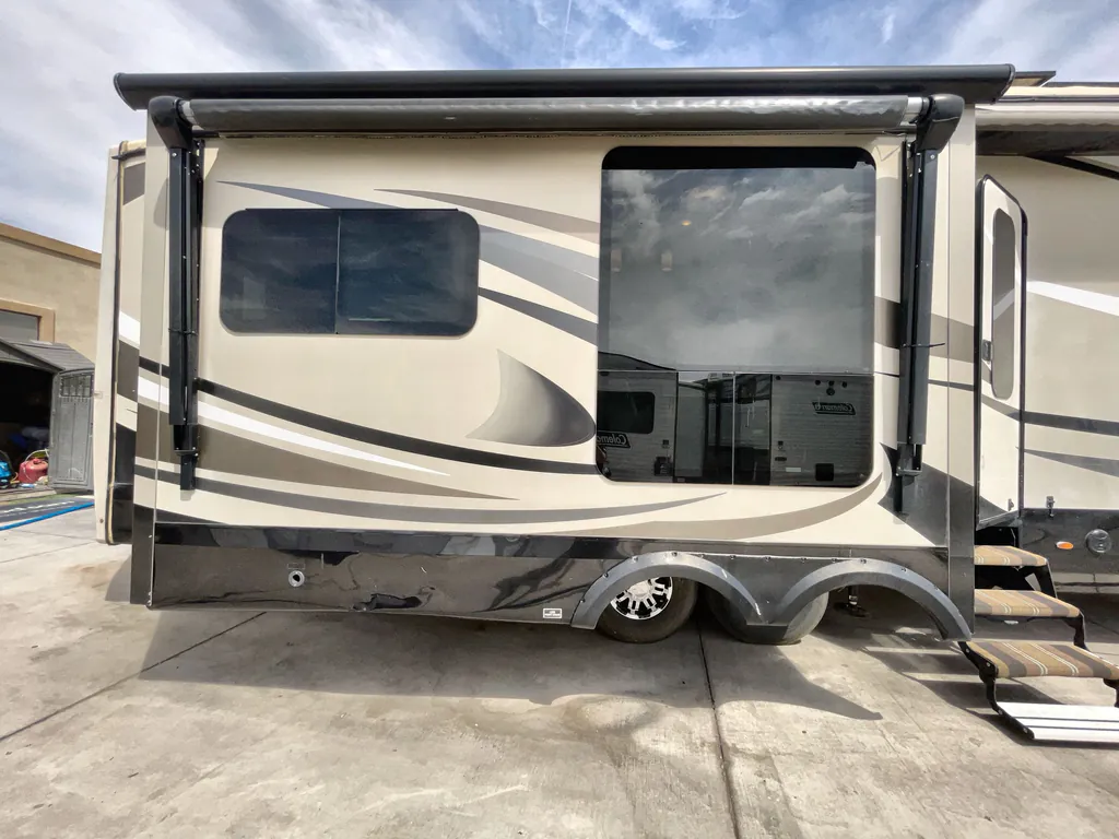 2017 Jayco Pinnacle 36FBTS, Photos photo 29
