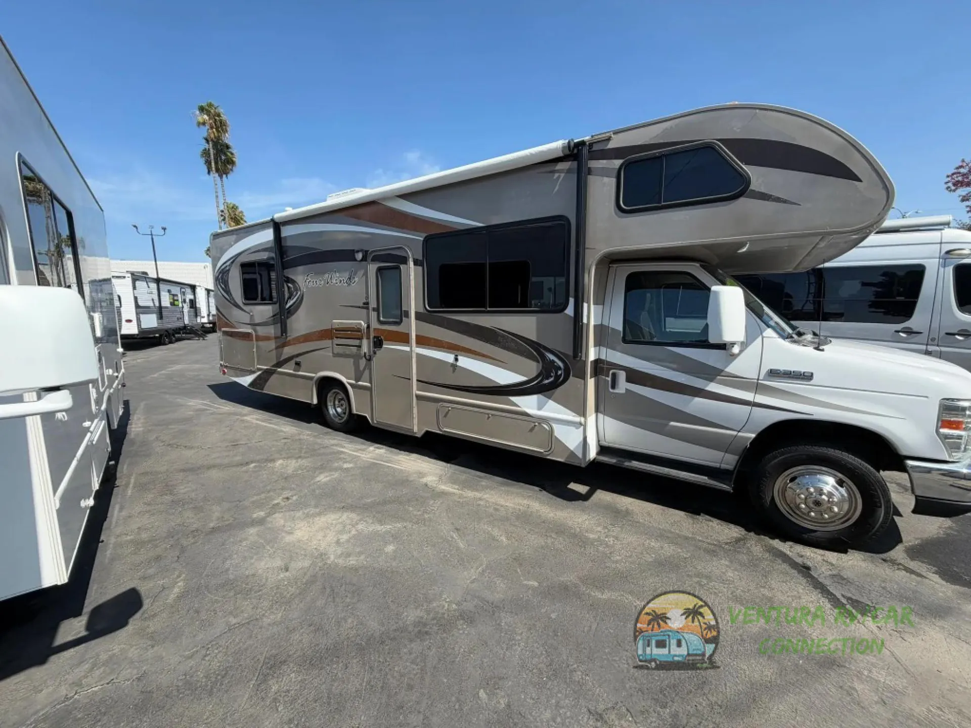 2015 Thor Motor Coach Four Winds 28A - Photo 4