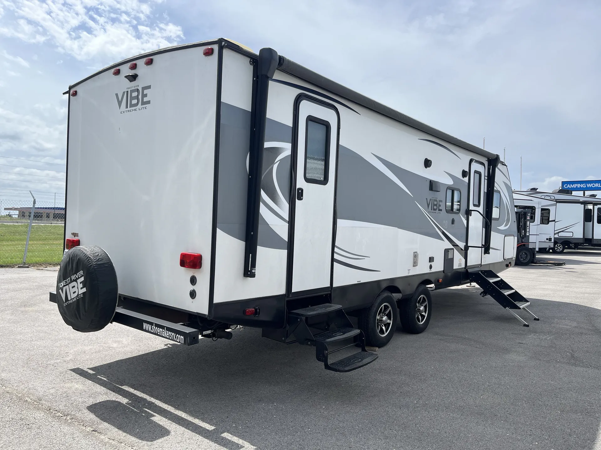 2018 Forest River Vibe Extreme Lite 261BHS — backside