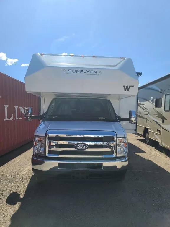 2027 Winnebago SUNFLYER 26FE - Main photo