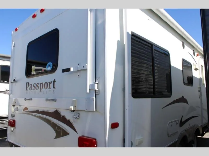 2007 Keystone Passport 240QS - Photo 4