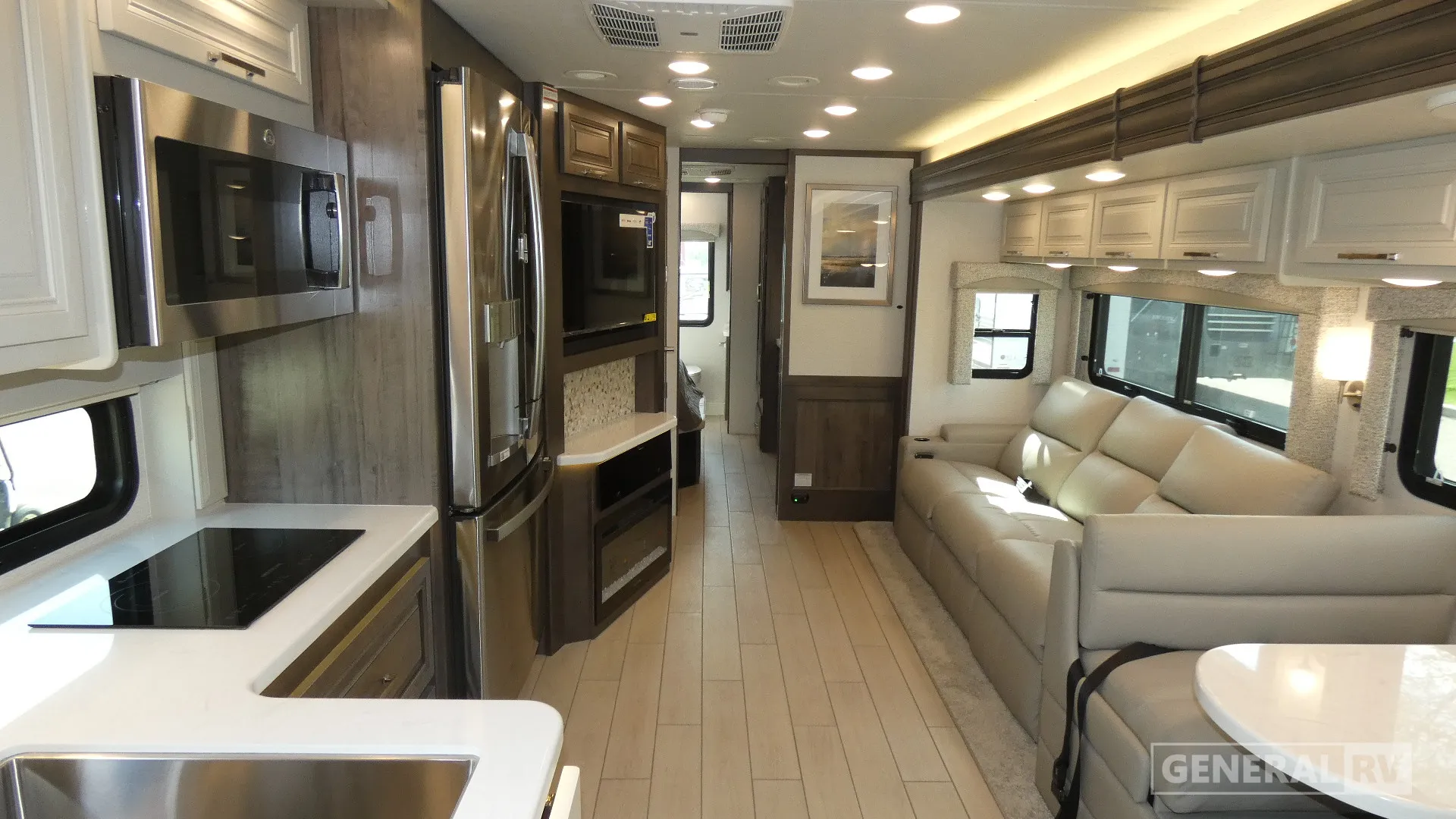 2026 Entegra Coach Accolade XL 37K - Photo 3