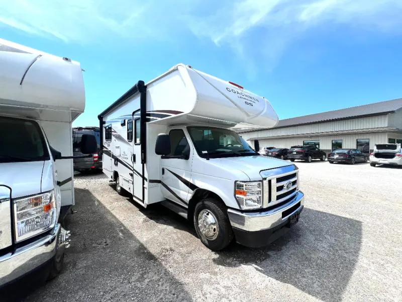 2026 Coachmen Leprechaun 210QSS FORD E 350 - Photo 2