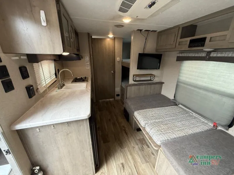 2019 Palomino Puma XLE Lite 17QBC - Photo 3
