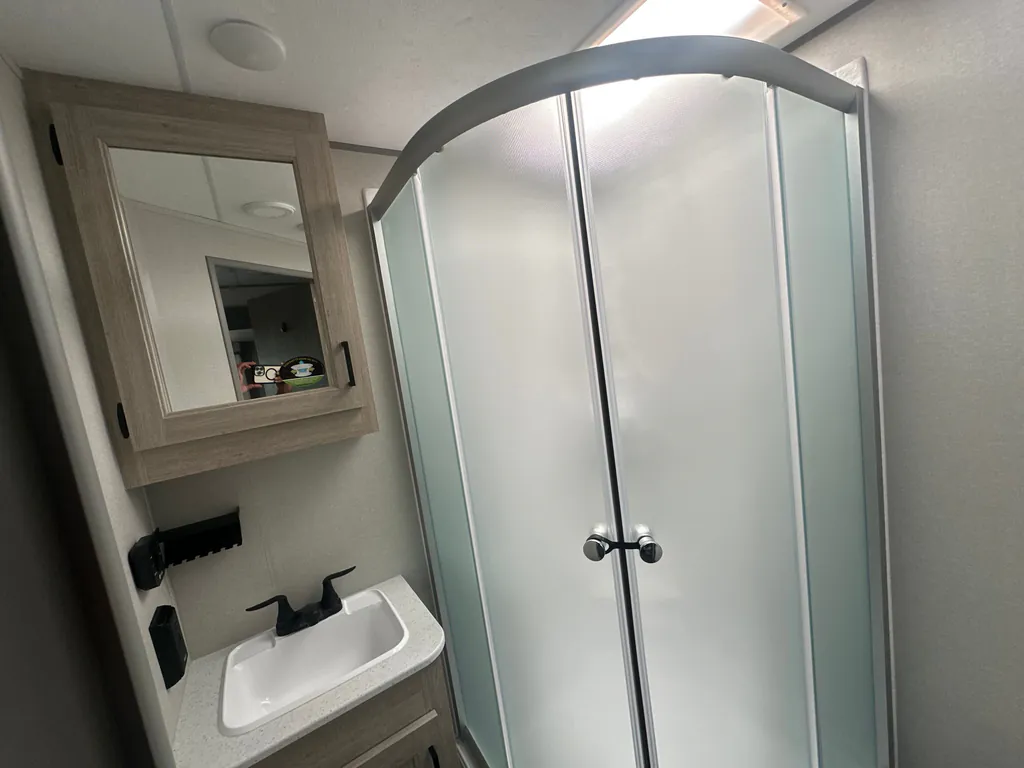2026 Coachmen Catalina Legacy Edition 243RBS, Photos photo 34