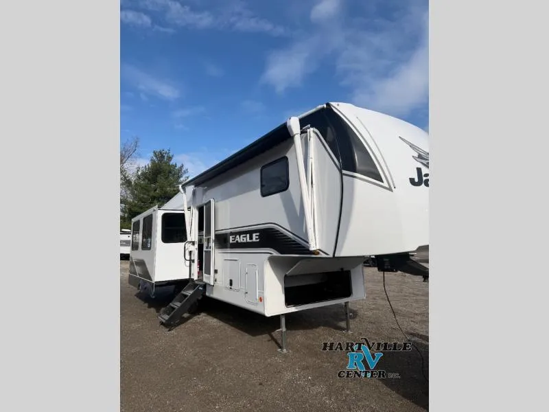 2026 Jayco Eagle SLE 30RLT - Photo 2