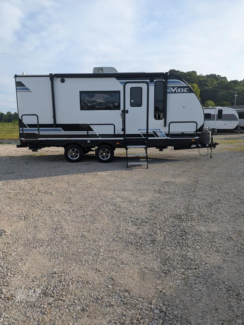2024 Forest River Vibe 19RB - Photo 2