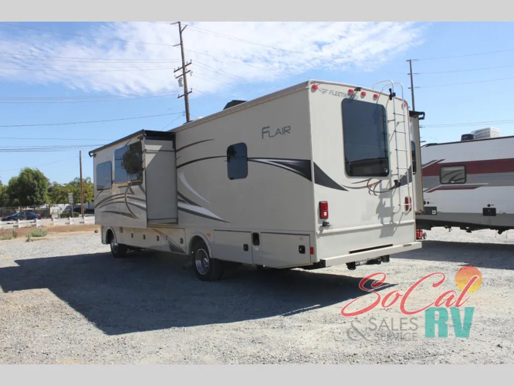 2018 Fleetwood Flair 31A, Photos photo 6