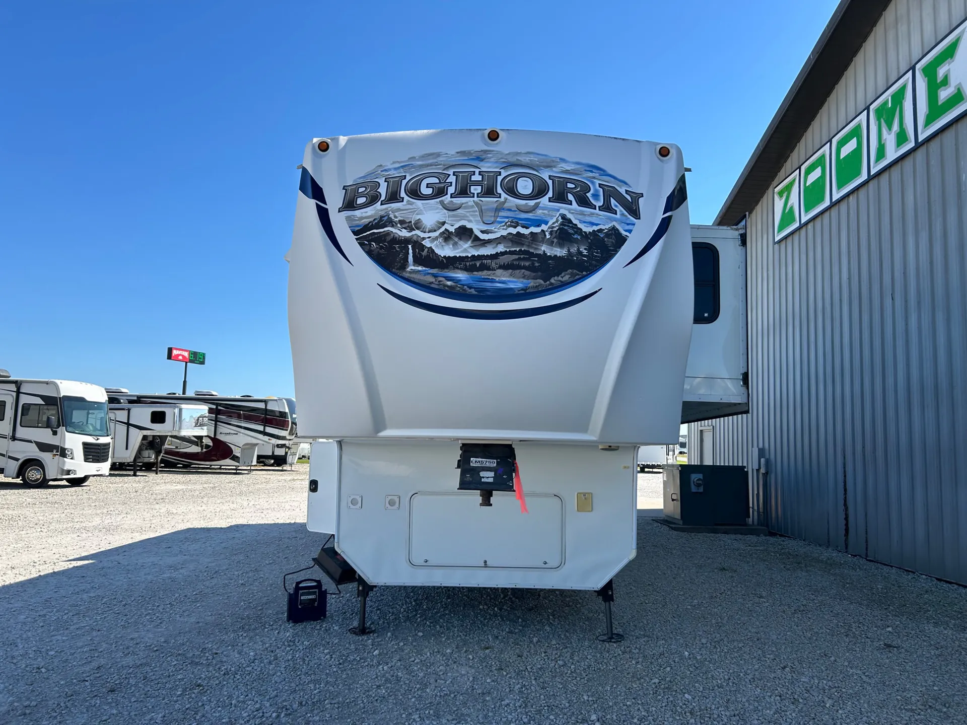 2012 Heartland Bighorn 3010RE - Photo 4