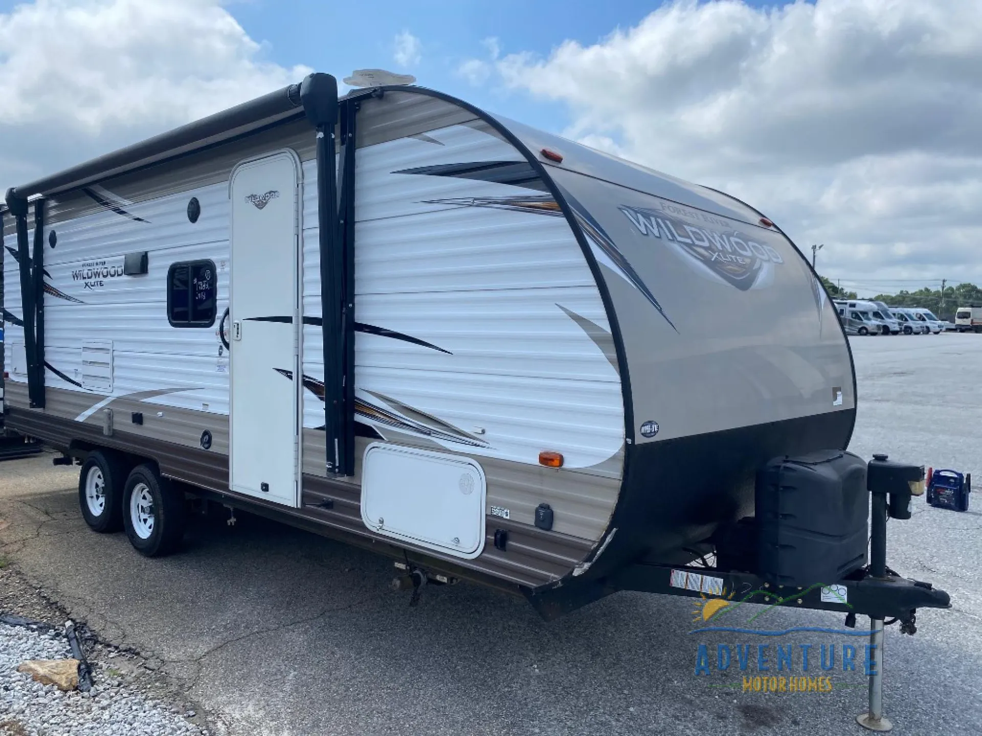 2018 Forest River Wildwood X-Lite 233RBXL - Photo 2