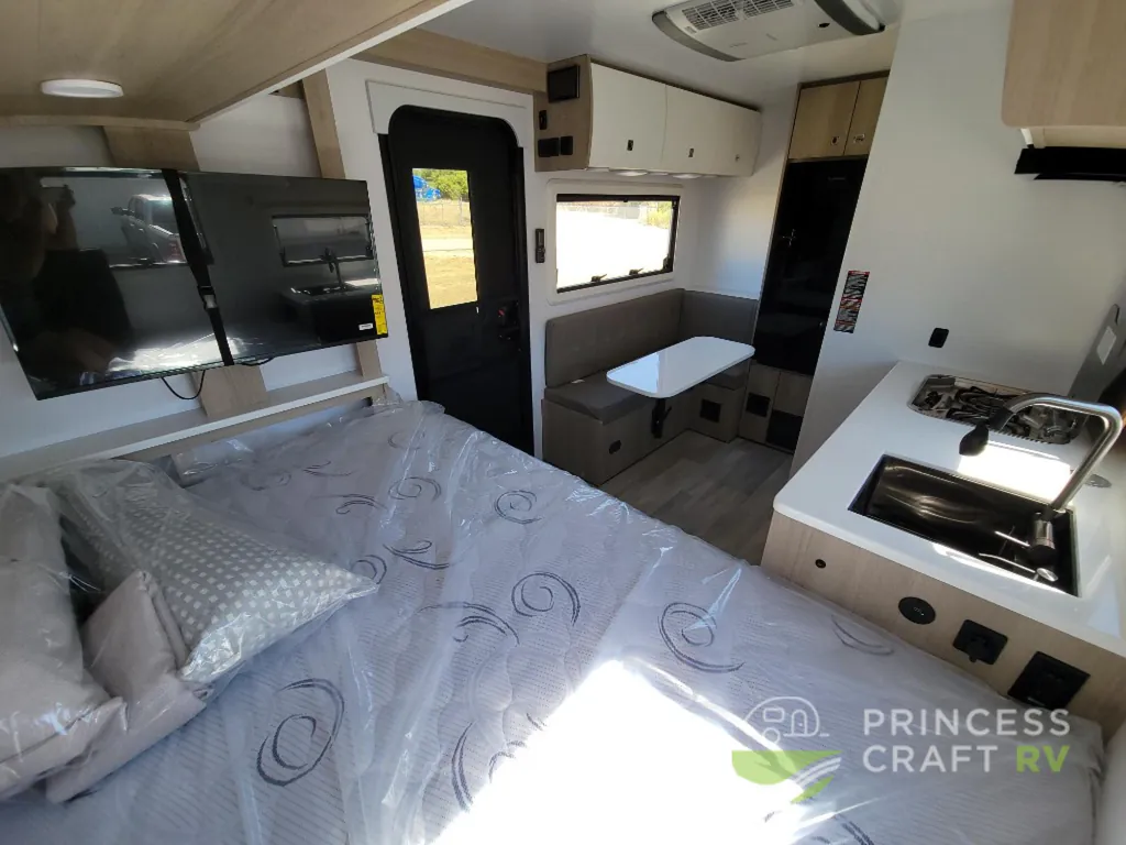 2026 Palomino Pause Reboot Edition 143, Photos photo 3