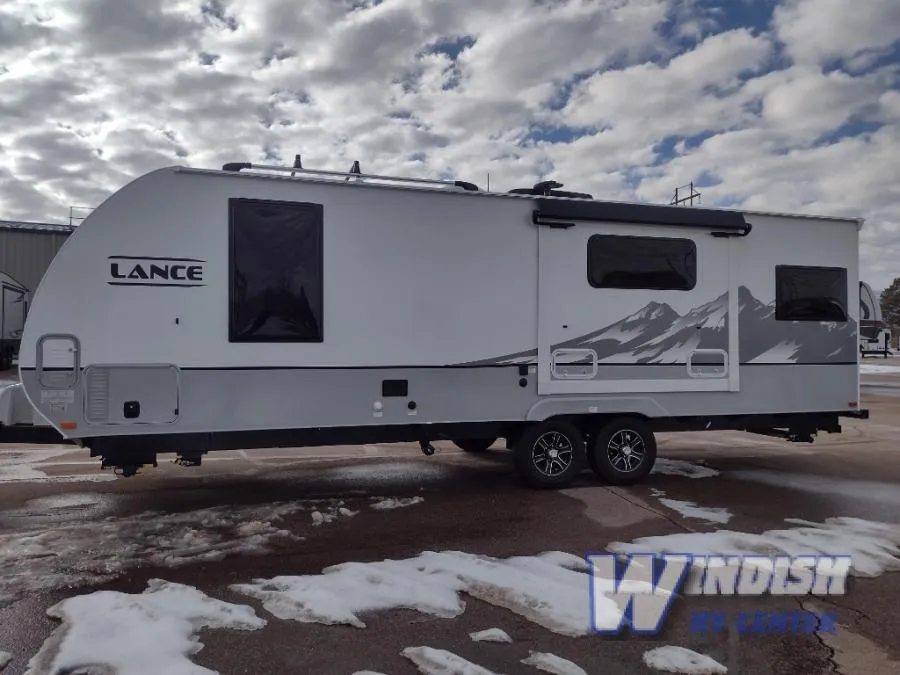 2025 Lance Lance Travel Trailers 2565 - Photo 3