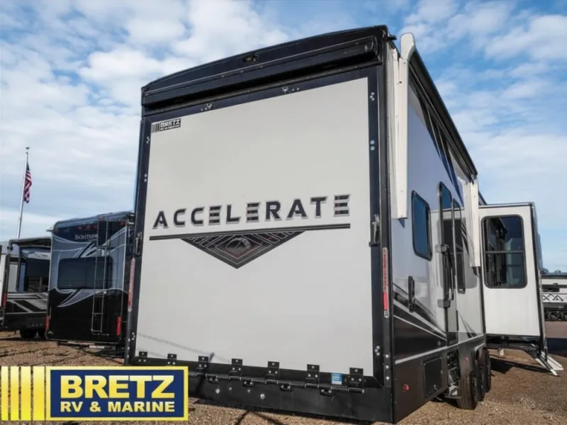 2026 KZ Accelerate 3915A - Photo 2