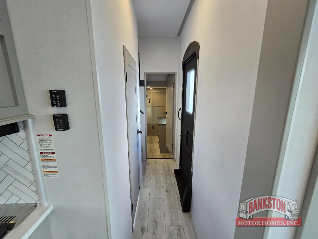 2026 Keystone Montana High Country 377FL, Photos photo 27
