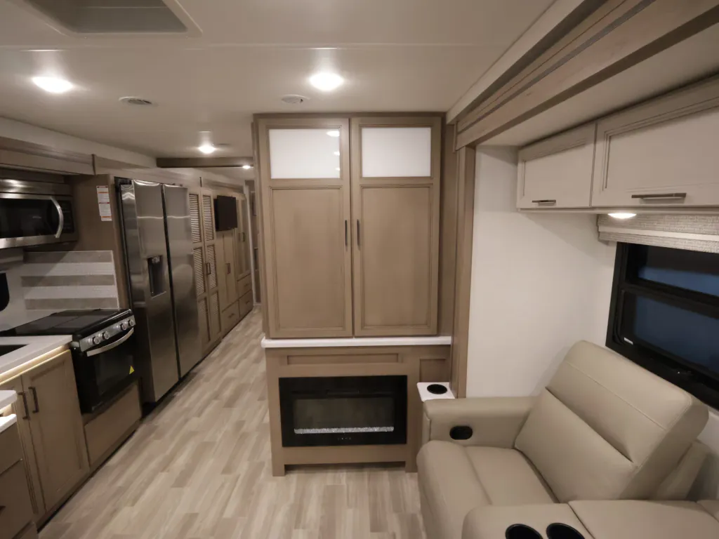 2027 Thor Motor Coach Windsport 36H, Photos photo 21