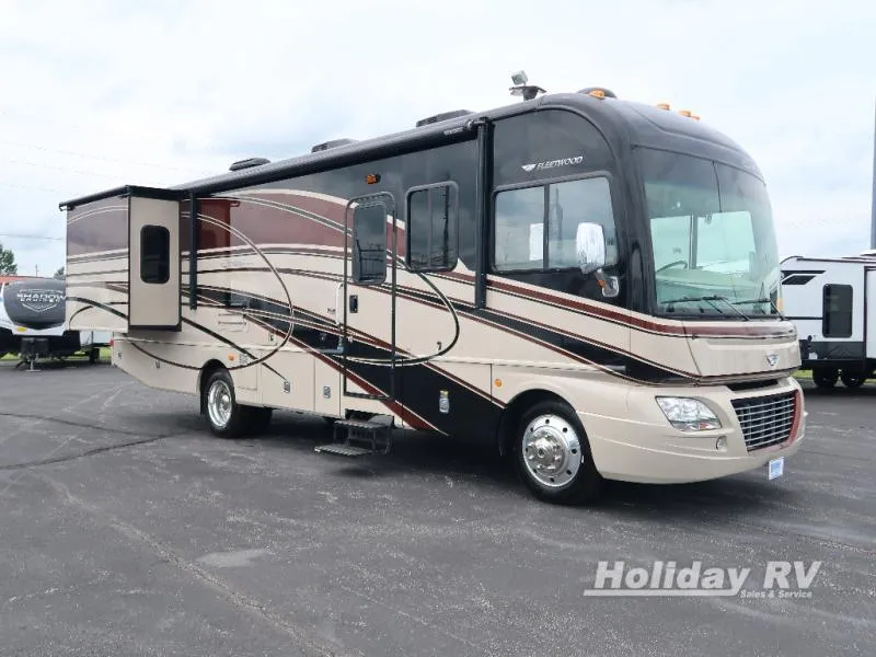 2014 Fleetwood RV Southwind 32VS - Photo 2