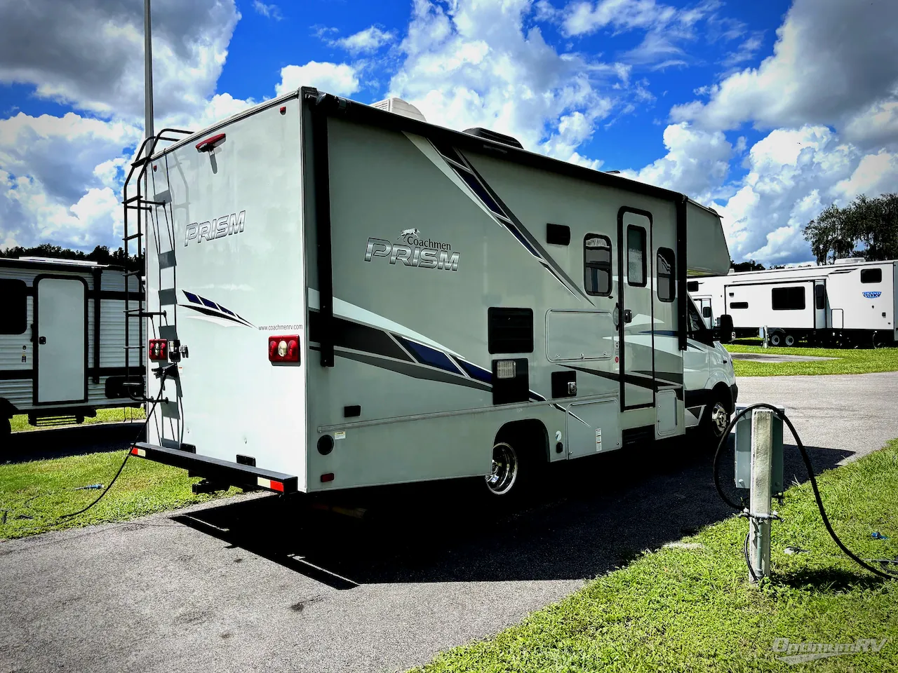 2019 Coachmen Prism 2200FS - Photo 3