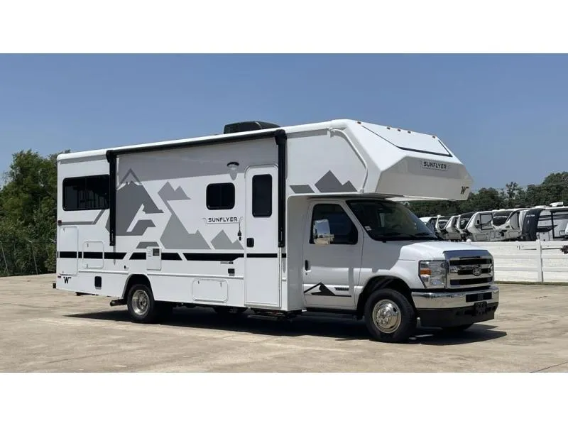 2027 Winnebago Sunflyer 24GG - Photo 3